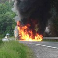Obejrzyj galerię: Pożar samochodu na zakopiance