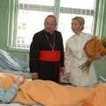 Obejrzyj galerię: Uroczystości w Nowotarskim Szpitalu. Kardynał Dziwisz poświęcił nowe oddziały