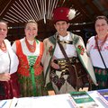 Obejrzyj galerię: V Konkurs na Najdłuższy Warkocz w Chicago