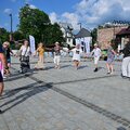 Obejrzyj galerię: Potańcówki na Placu Niepodległości