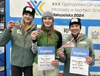 Zakopiańskie łyżwiarki z workiem medali Mistrzostw Polski Juniorów