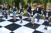 "Żywe szachy" w Ochotnicy