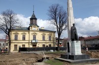 Nadzór prawny: uchwała o przeniesieniu pomnika Orkana zgodna z prawem